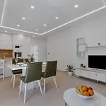 شقة Laurus ماكارسكا