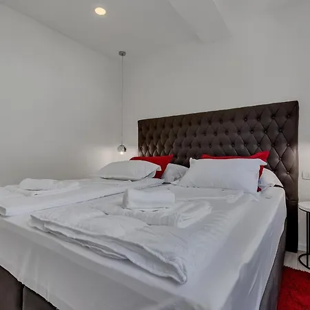 Apartment Laurus