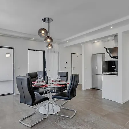 Appartement Laurus Makarska