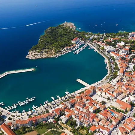 Apartment Laurus Makarska