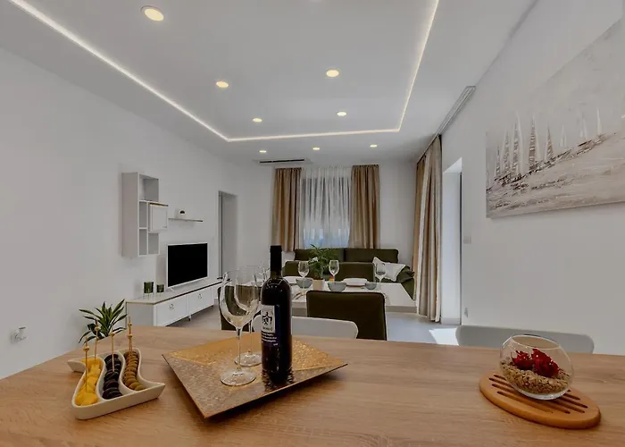 Laurus Apartament