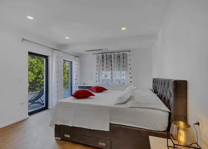 Laurus Apartament *