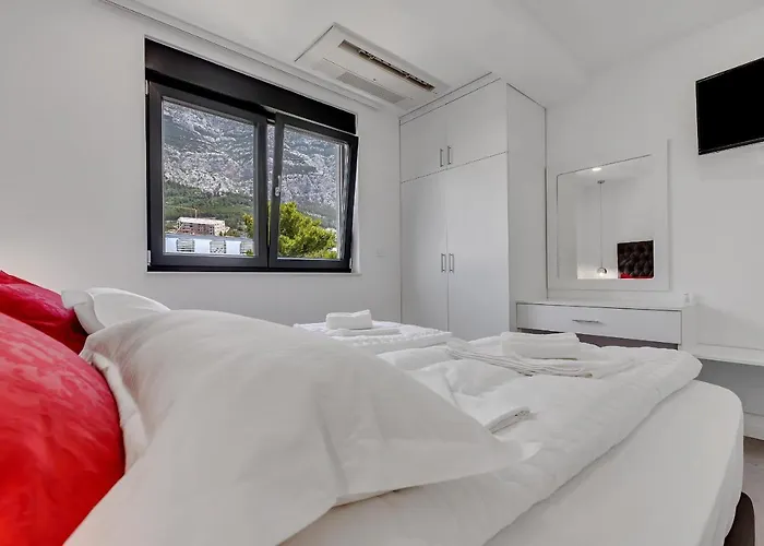 Apartament Laurus *