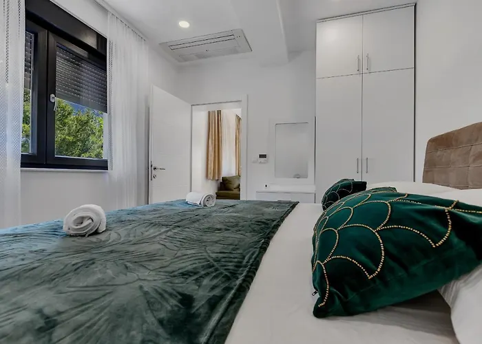 Laurus Apartament Makarska