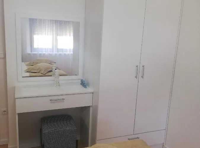 Laurus Apartament